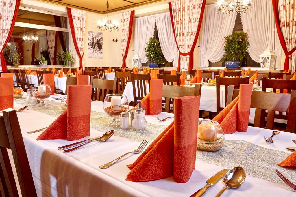 Olympiahaus Hotel Garmisch-Partenkirchen Ngoại thất bức ảnh