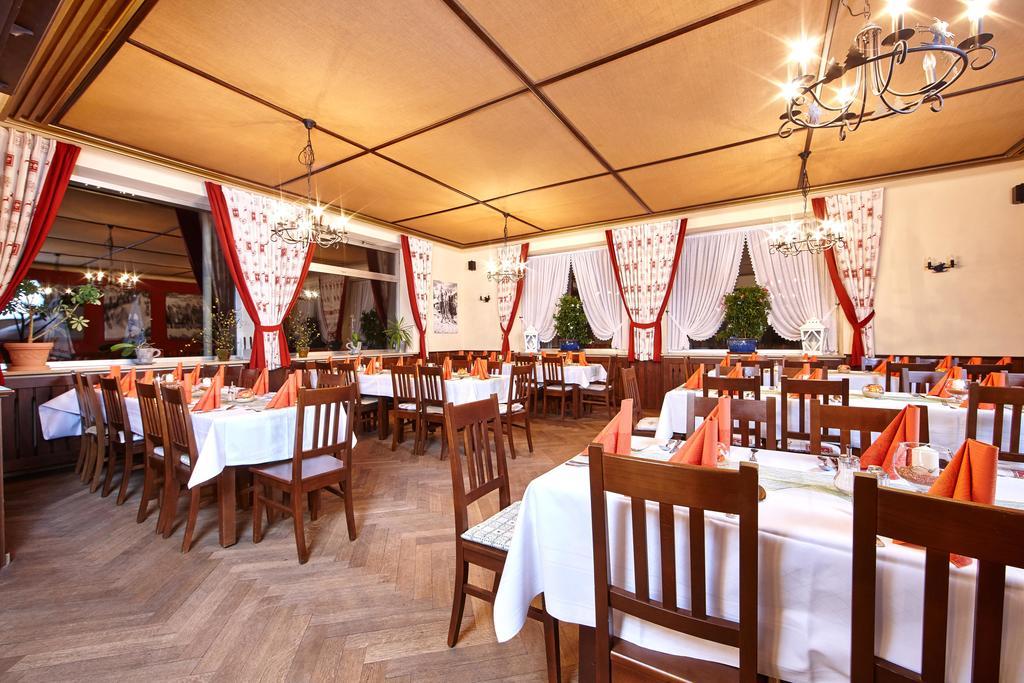 Olympiahaus Hotel Garmisch-Partenkirchen Ngoại thất bức ảnh