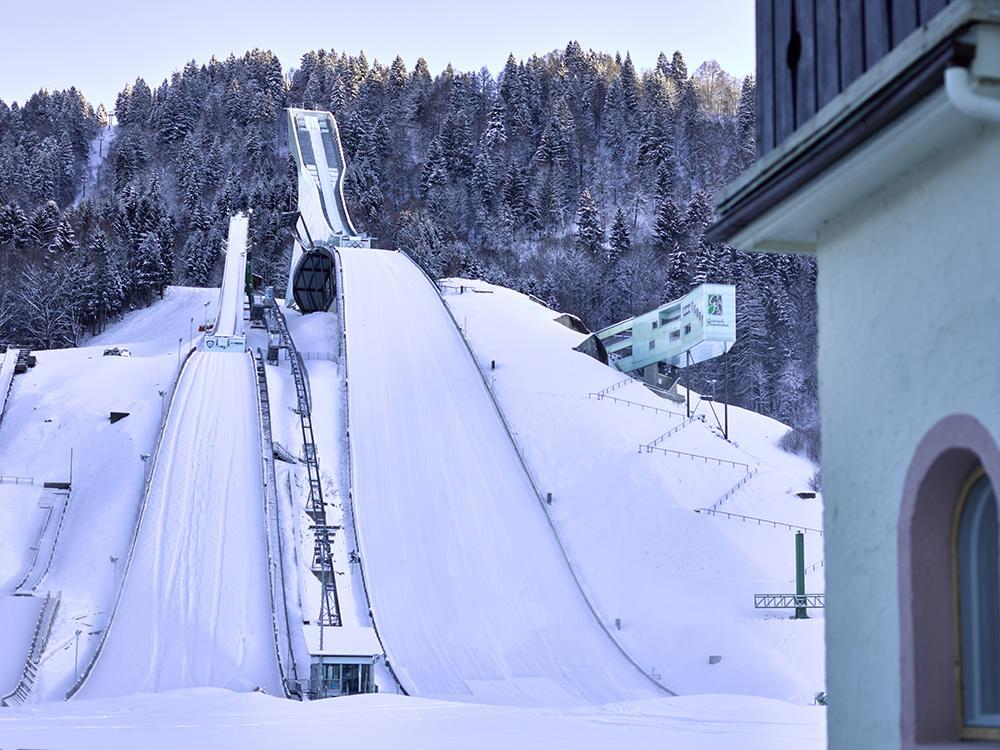 Olympiahaus Hotel Garmisch-Partenkirchen Ngoại thất bức ảnh